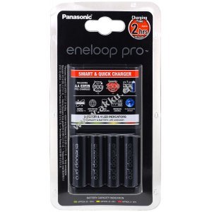 Ladegert Panasonic eneloop BQ-CC55E  inkl. 4 Stck AA eneloop Pro 2500mAh